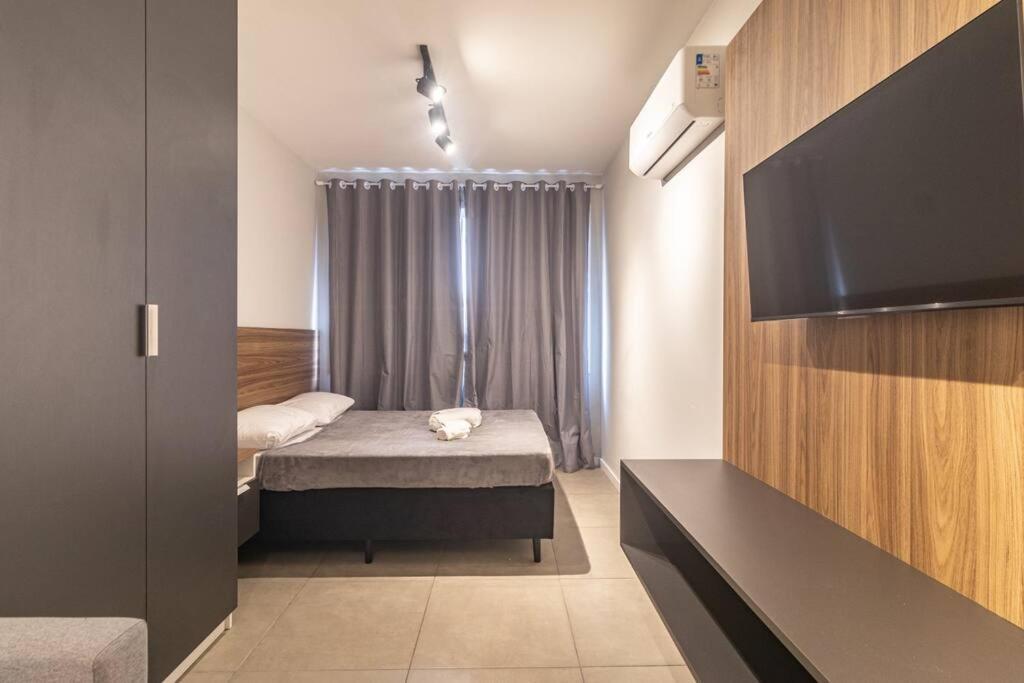 Loft Junto A Santa Casa Poa * Porto Alegre